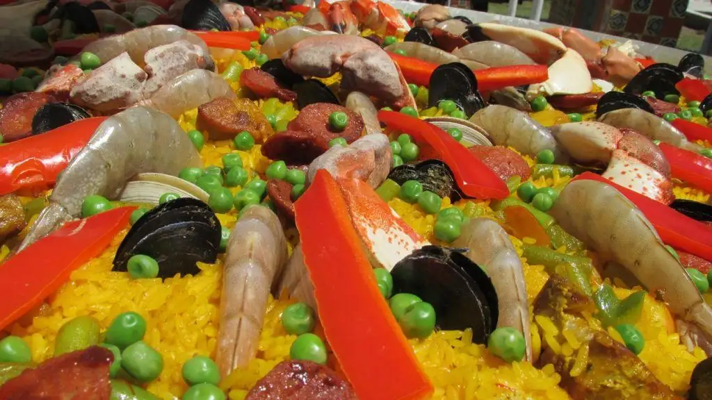 lugares baratos para comer em Ibiza