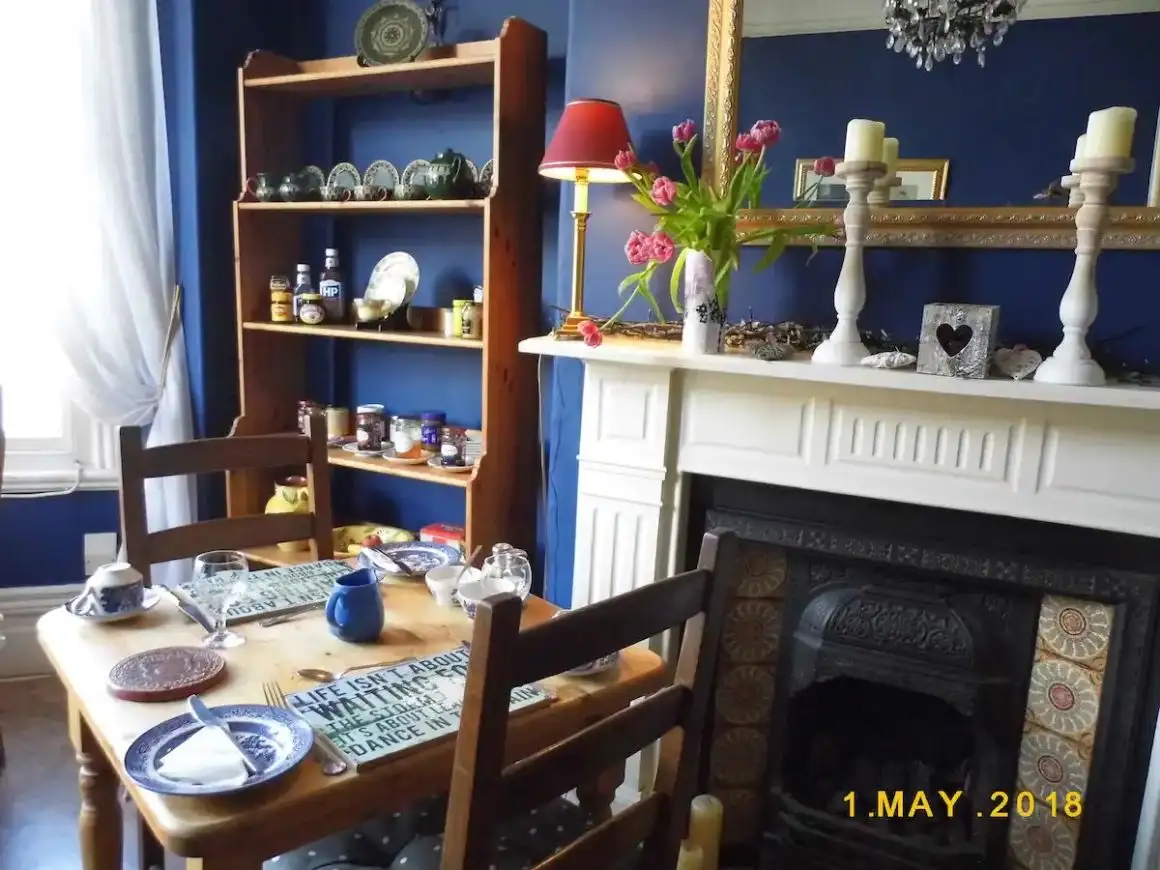 Central Georgian Townhouse Lodge with Restaurant, Йорк