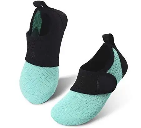 chaussures aquatiques
