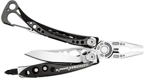 Leatherman Skeletool CX -monitoimityökalu