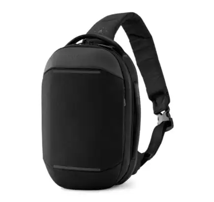 最佳整体旅行吊带包 - Nomatic Navigator Sling