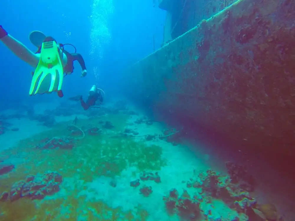 Satil Wreck (Sufa Missile Boat) - un site de plongée sur épave à Eilat