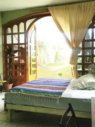 कोस्टेना प्राइवेट रूम, प्यूर्टो एस्कोन्डिडो