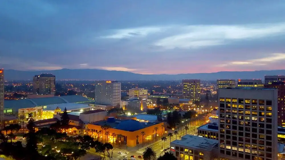 Vista para a montanha em Fremont