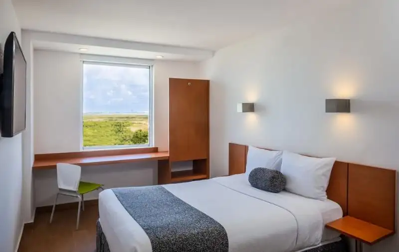 Royalton Chic Suites Cancún Resort All Inclusive