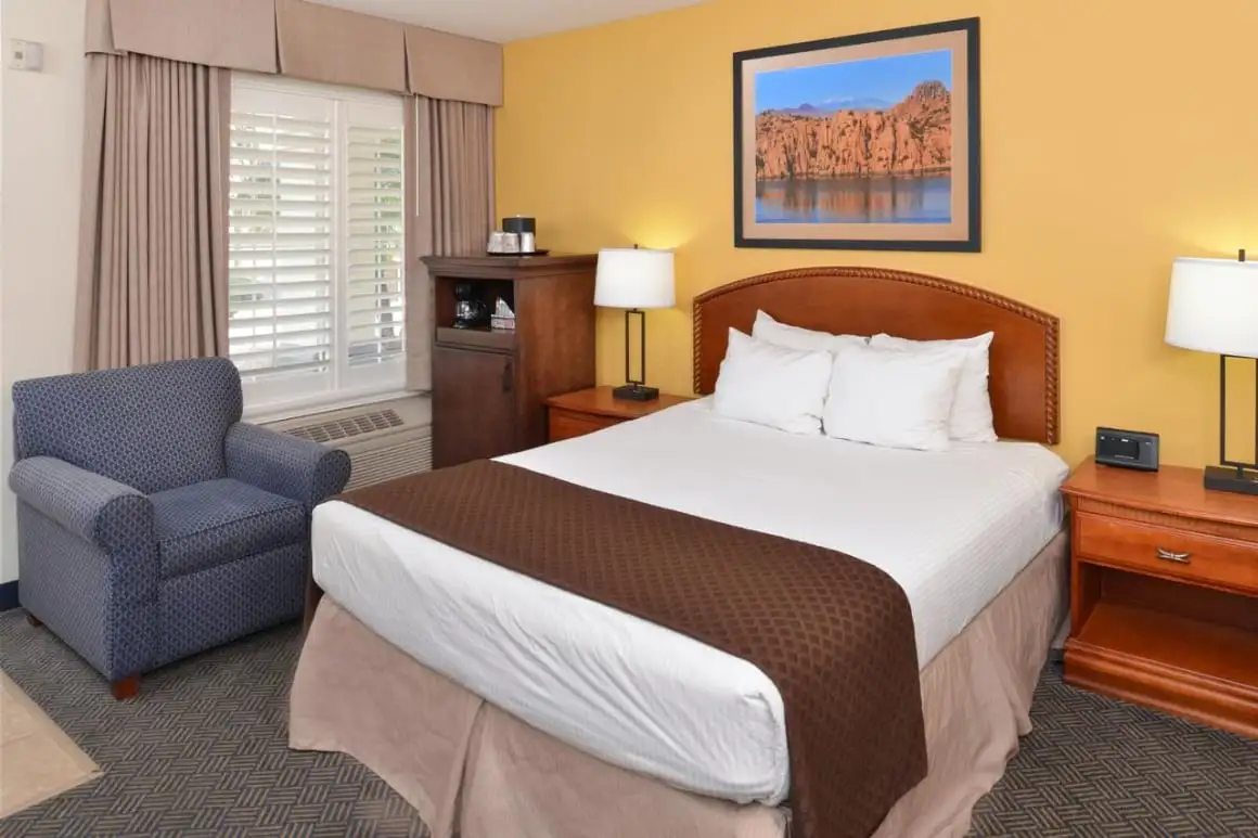 Best Western Plus aurinkokello