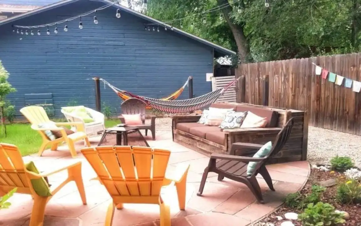Wanderlust Inn and Hostel Fort Collins