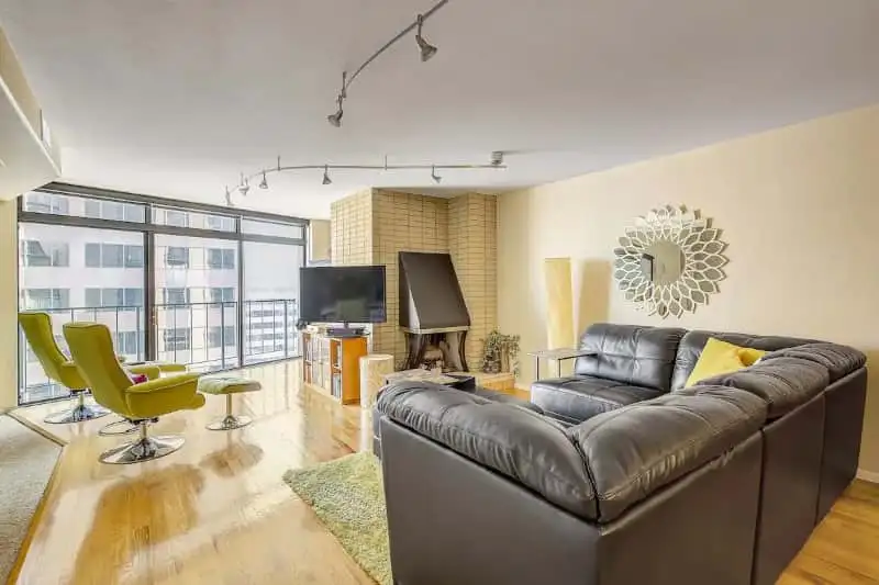 Loft de um quarto a uma curta distância a pé de TUDO