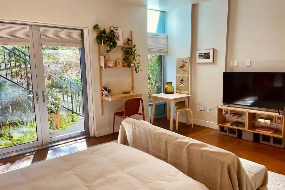 Loft de um quarto a uma curta distância a pé de TUDO