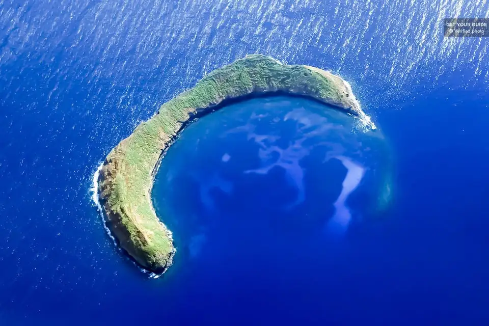 மௌயில் உள்ள பேர்ல் ஹார்பர் நினைவுச்சின்னம்