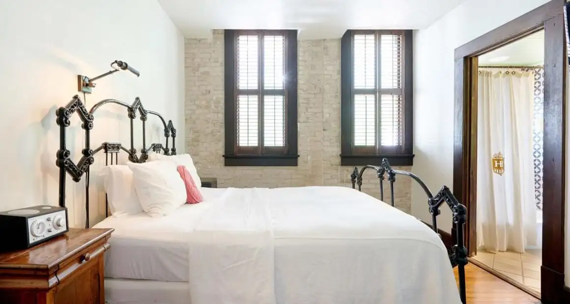 Casa petita assequible al centre de la ciutat