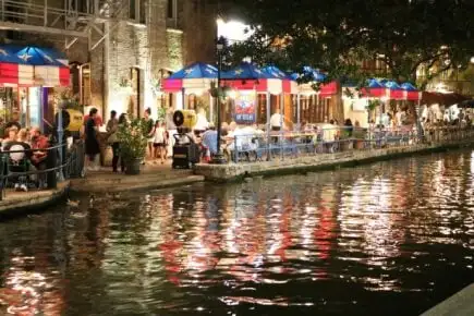 Riverwalk, Sant Antoni