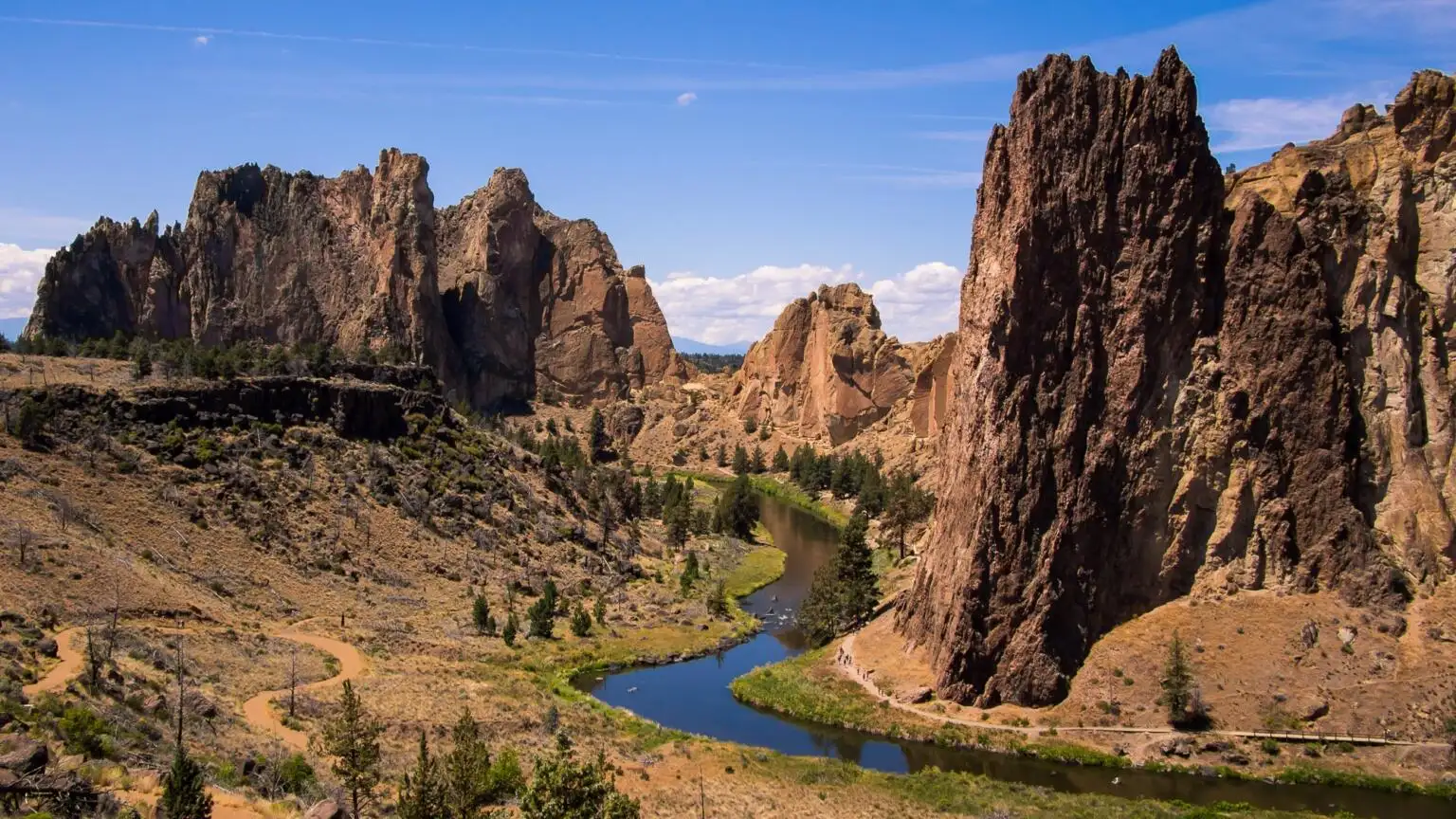 Smith Rock près de la fin du road trip dans l'Oregon en itinérance Ralph Photography