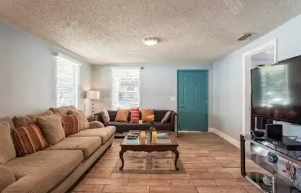 Udaj się do bungalowu Tampa Bay w Tampie