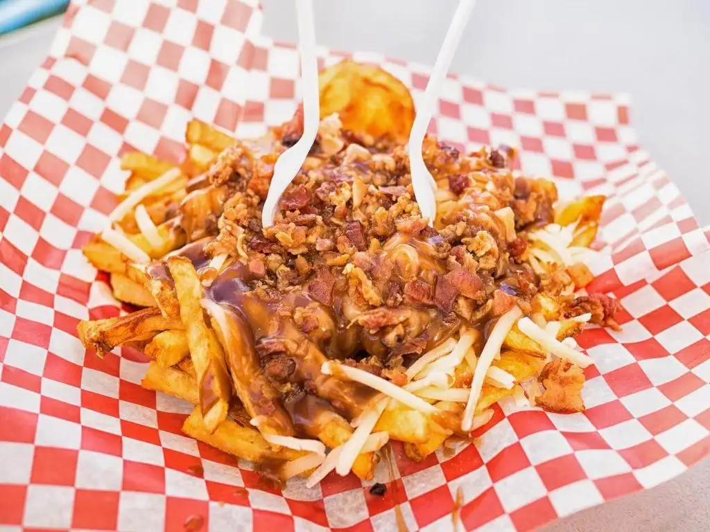 endroits bon marché pour manger au Canada