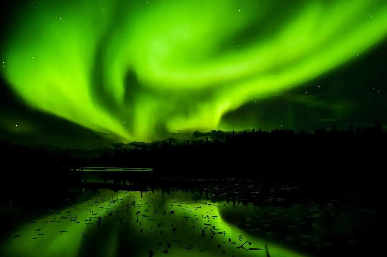 Aurores boréales à Yellowknife Canada