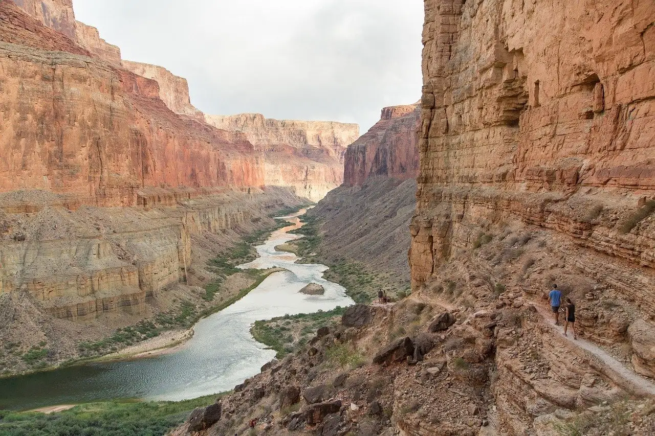 randonnées dans le Grand Canyon et le fleuve Colorado