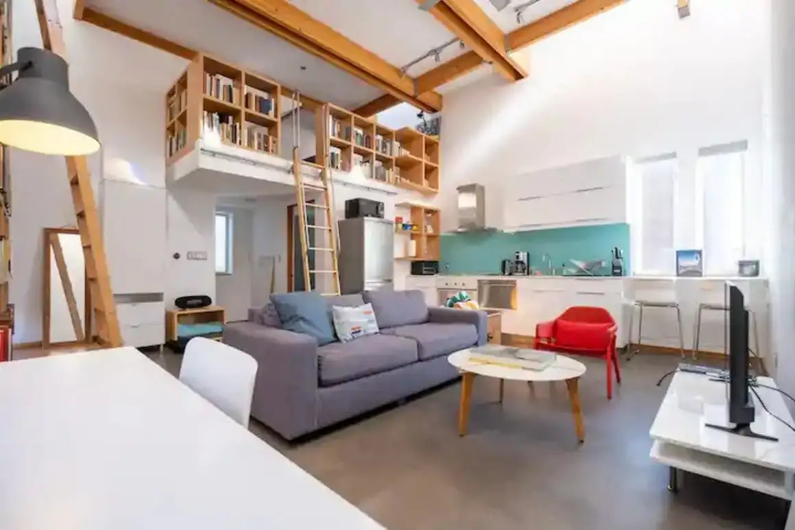 Blackrock Beach House עם גישה פרטית לחוף