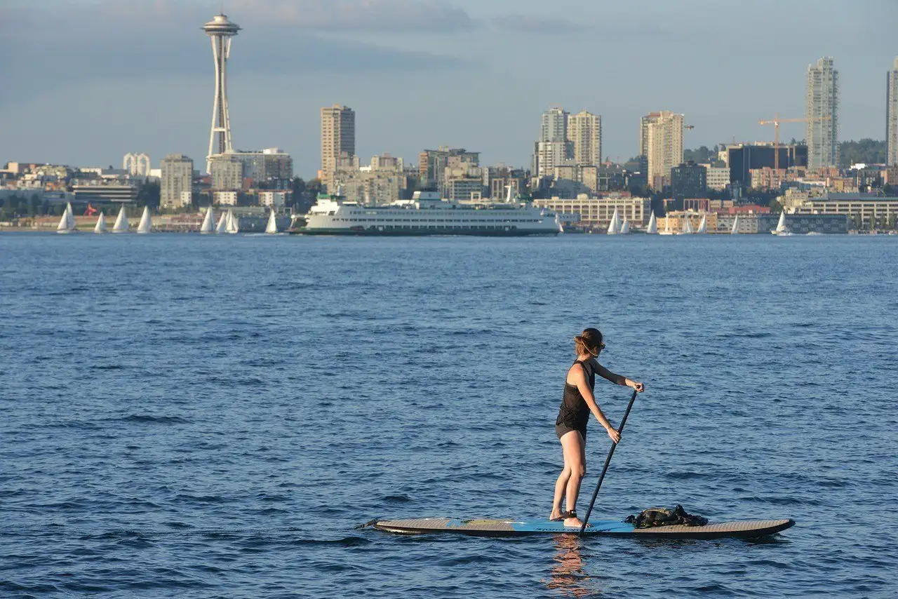 Seattle é segura para mulheres que viajam sozinhas?