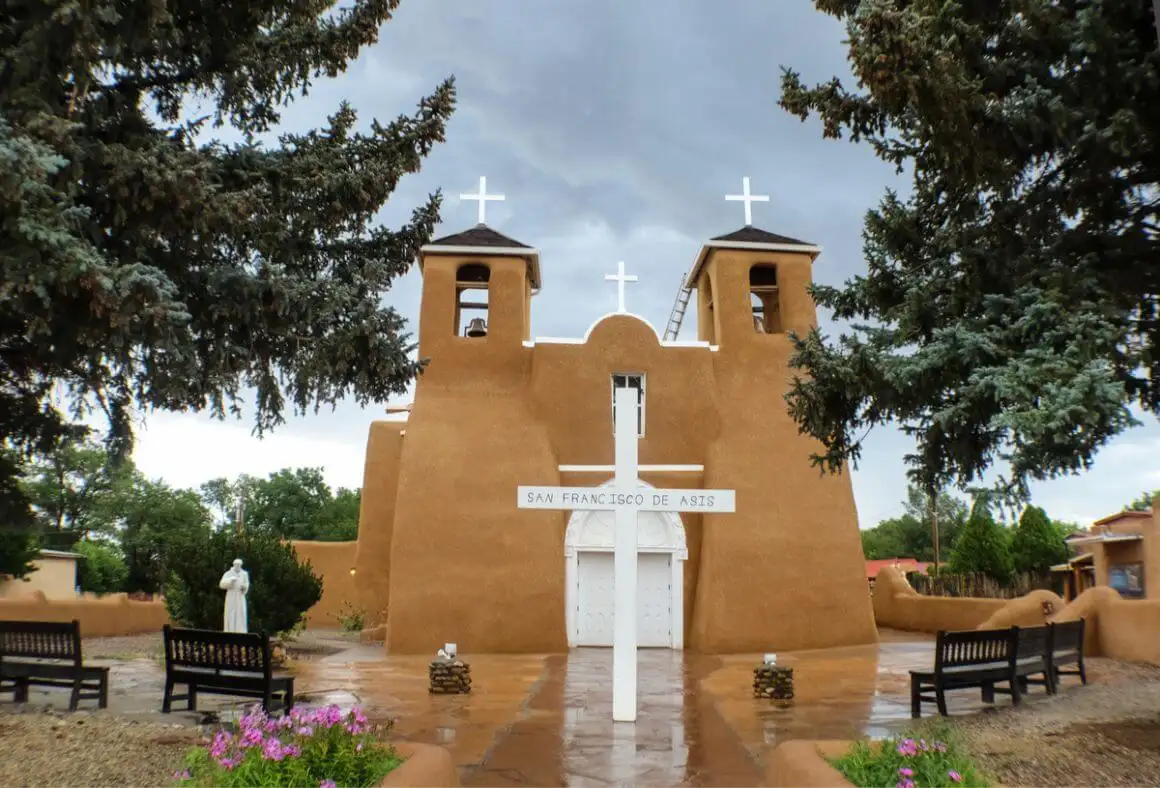 Marcher jusqu'aux pistes Studio Taos