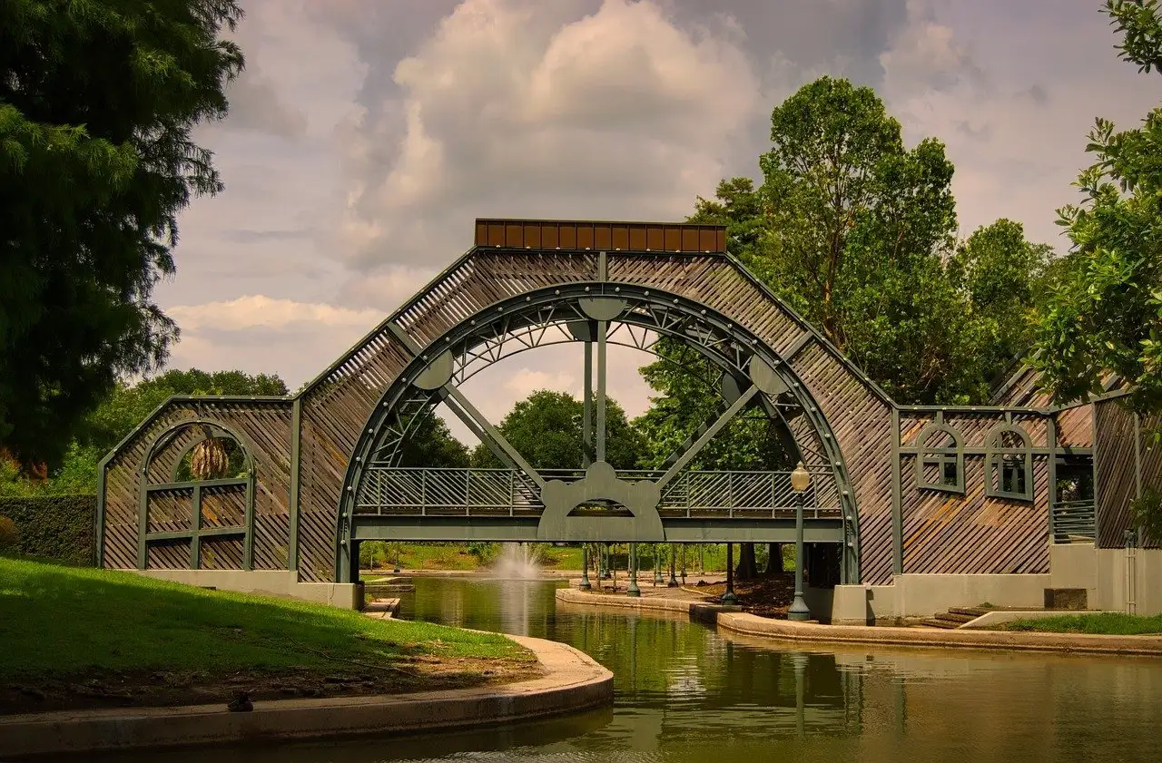 Promenez-vous dans le parc Louis Armstrong à la Nouvelle-Orléans.