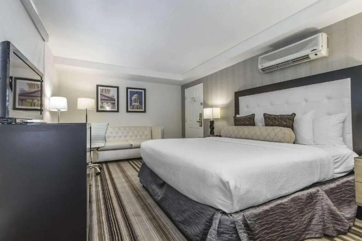 Airbnb הטוב ביותר במזרח סקרמנטו בית יפהפה בלב מזרח סקרמנטו