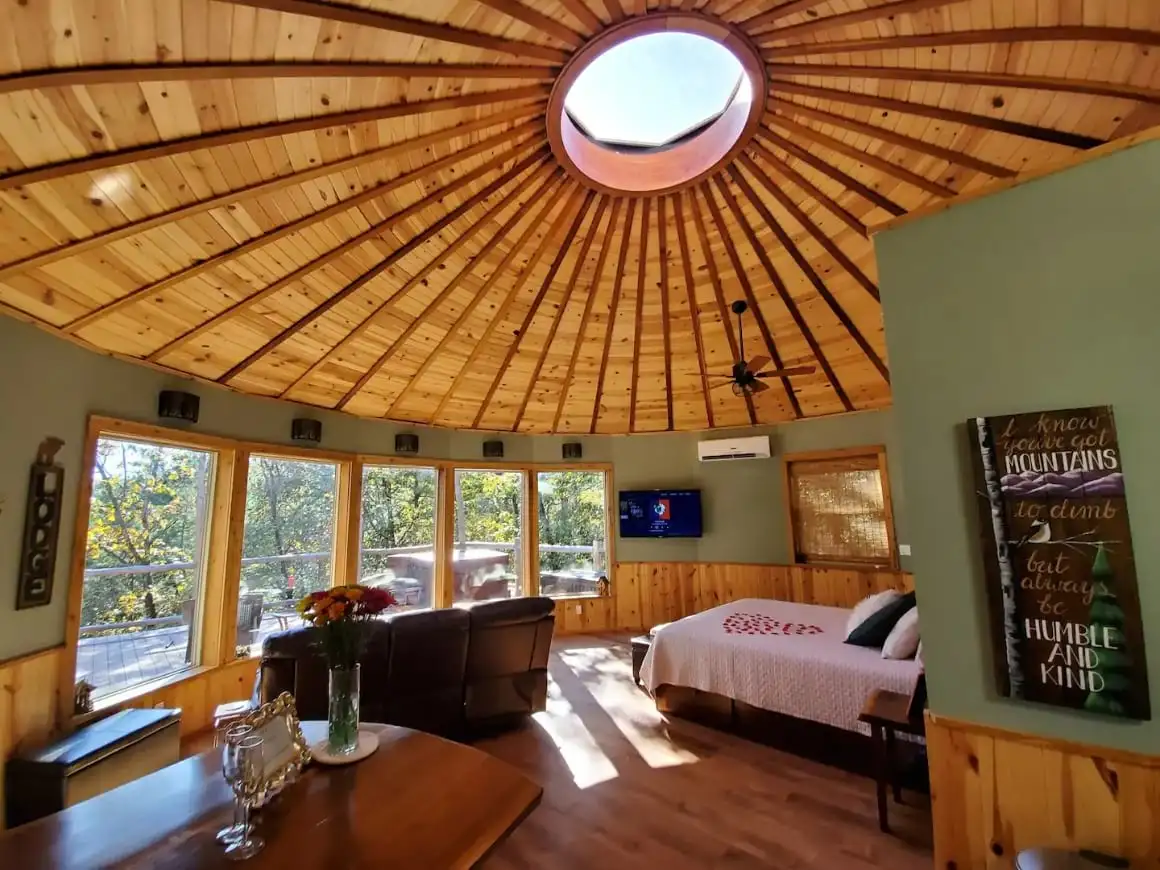 Jezioro Czterech Kantonów, Eureka Springs 1