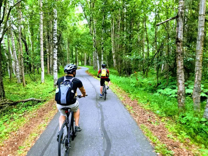 przybrzeżne Anchorage na rowerze