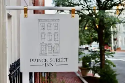 Сучасний люкс, Prince Street Inn