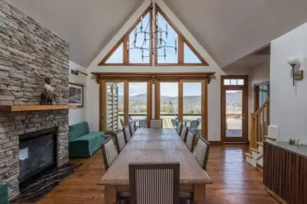 Романтичний номер з двоспальним ліжком розміру 'queen-size', The Pinner House