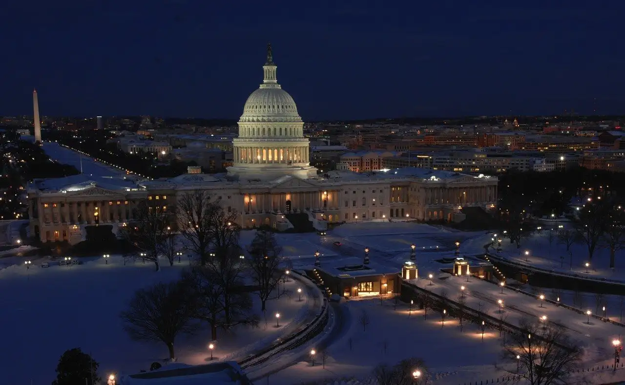 bâtiment du Capitole de Washington la nuit