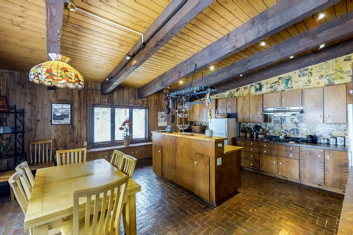 Cabane dans les arbres de glamping hors réseau du Colorado