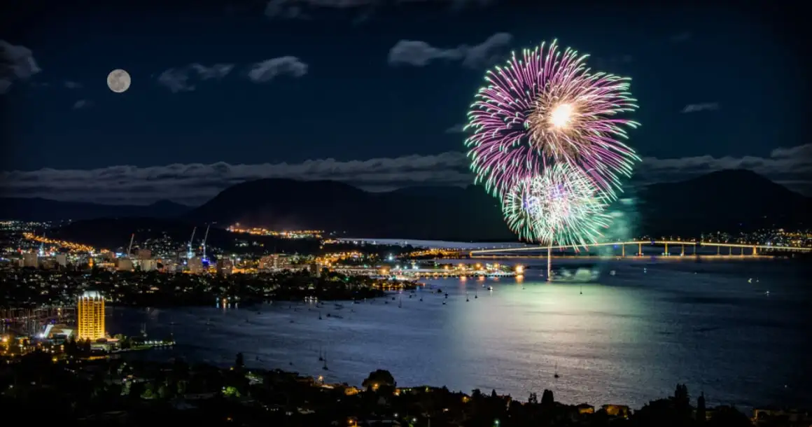 Feux d'artifice sur Hobart