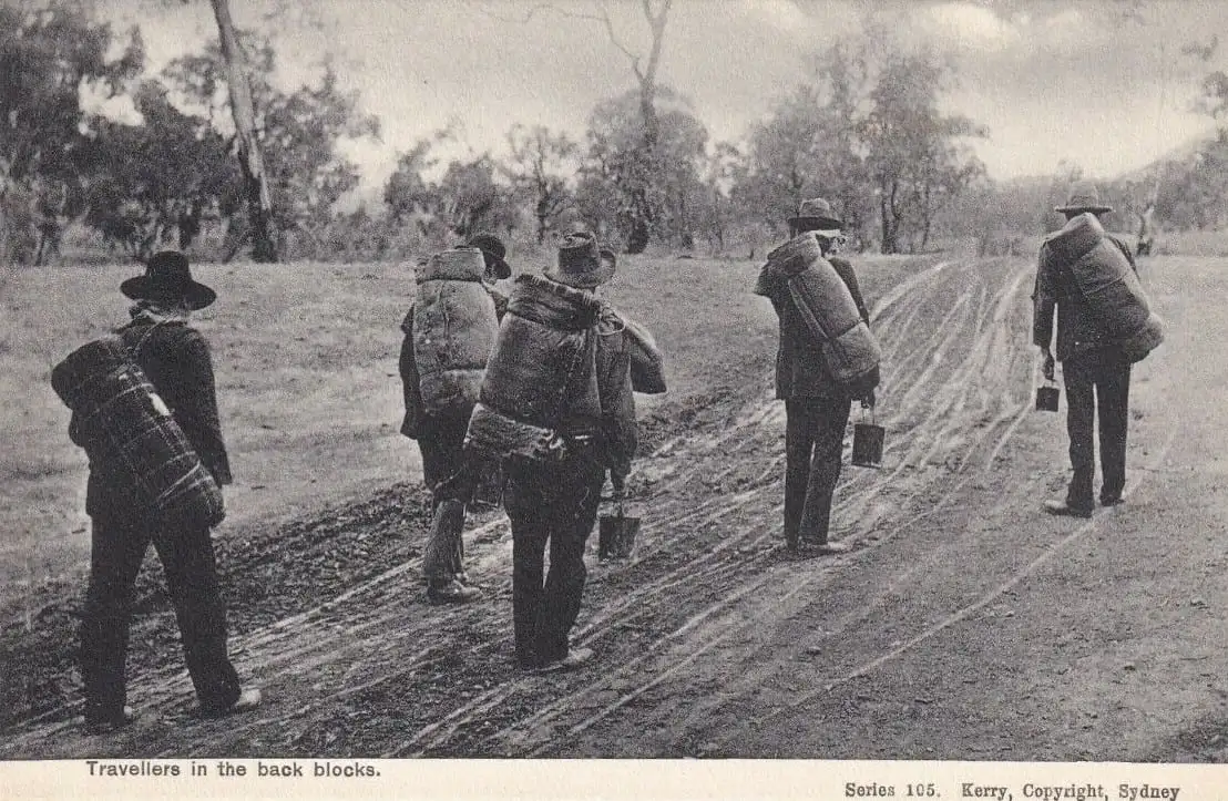 Photo archivée de swagmen lors d'une aventure de randonnée en Australie