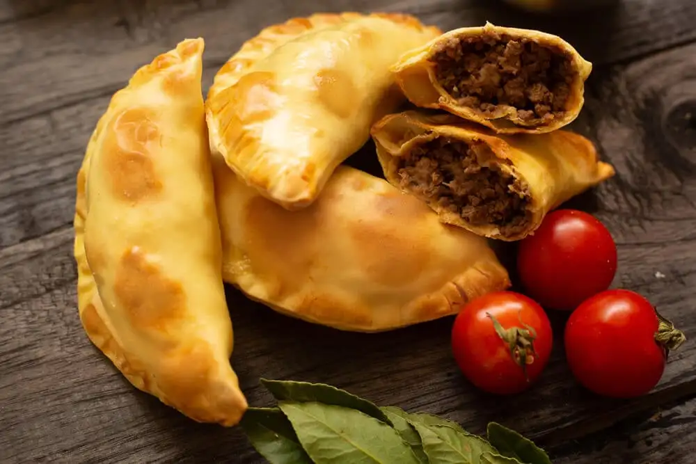 Prato Colombiano Empanada