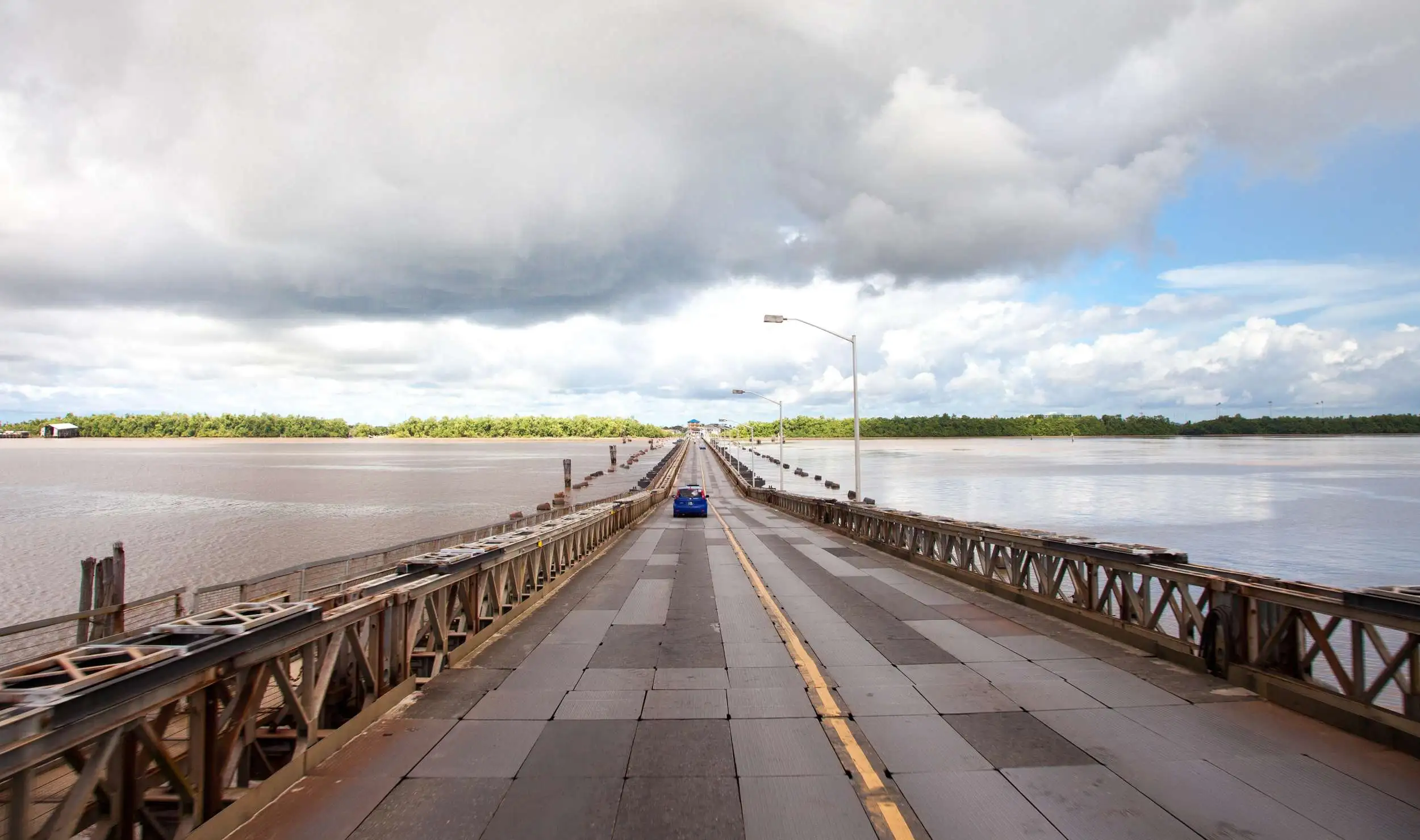 lái xe an toàn ở Guyana