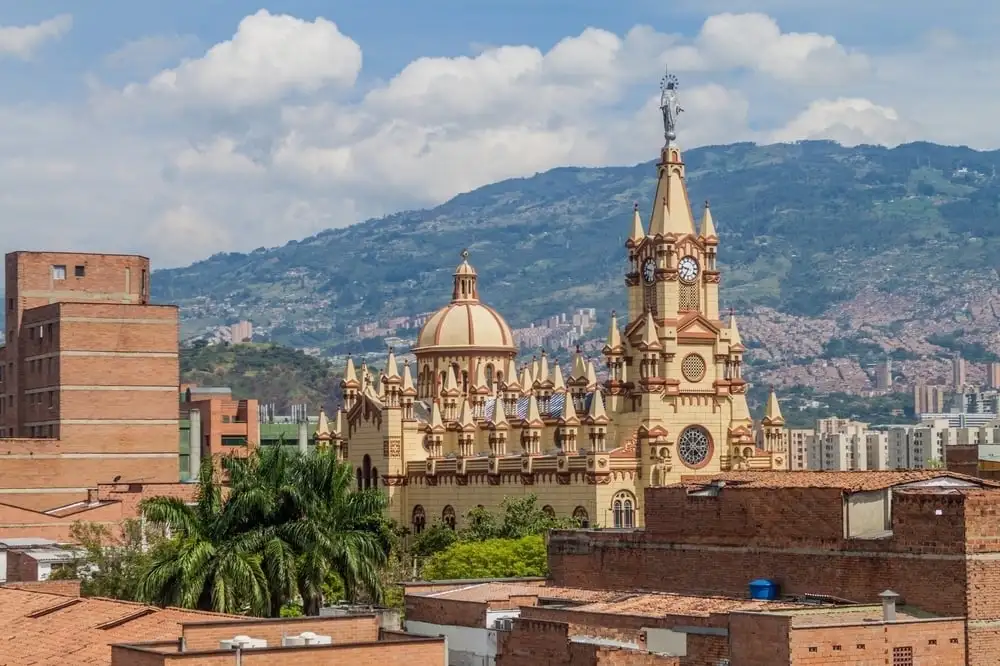 Medellin aileler için seyahat etmek güvenli midir? |