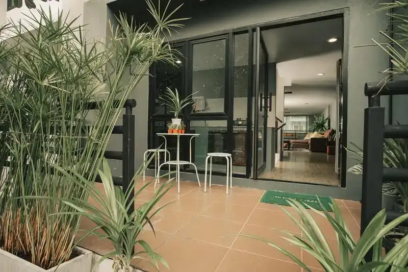 티키티키 비치 호스텔(Tiki Tiki Beach Hostel) 코사무이 최고의 호스텔