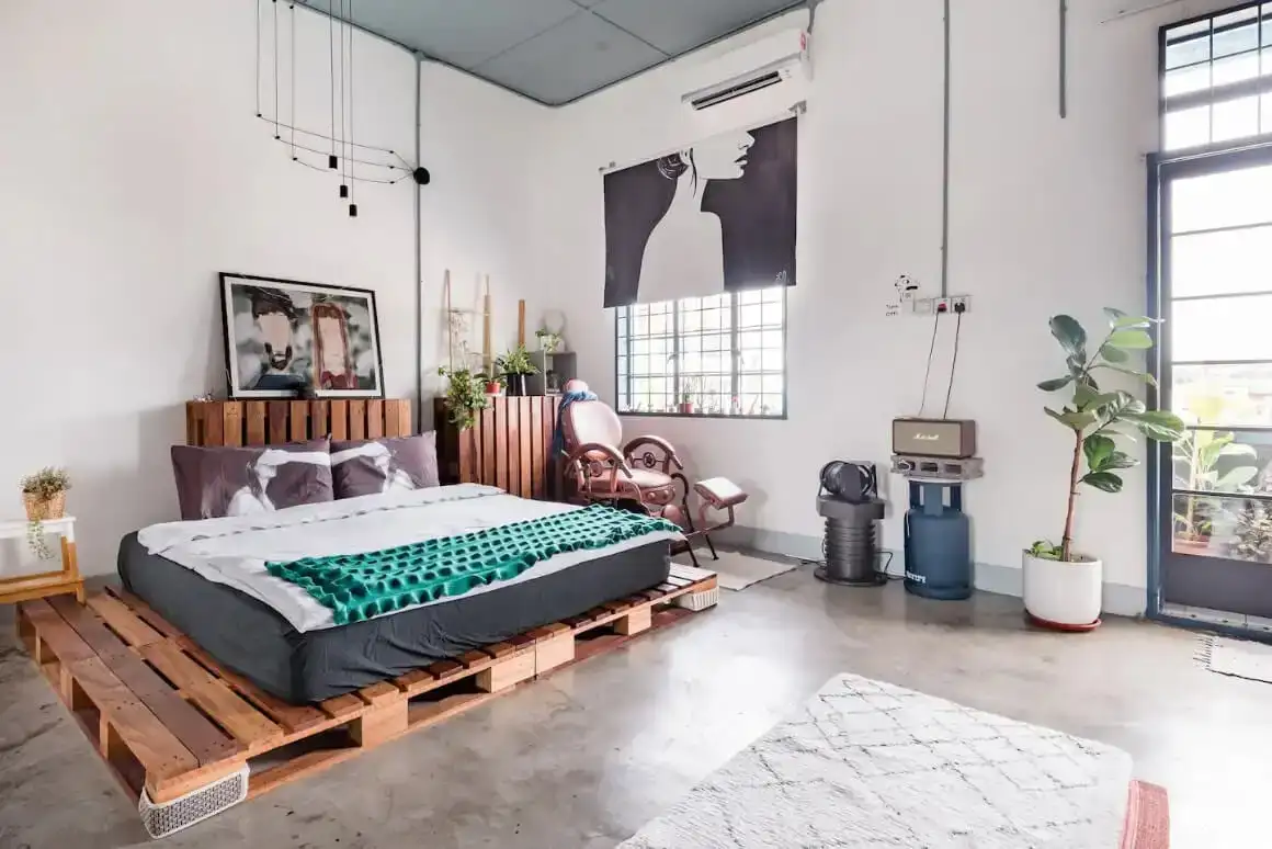 Hidden Gem Gallery Inspired Rustic Apartment Studio, Кота-Кінабалу, Малайзія