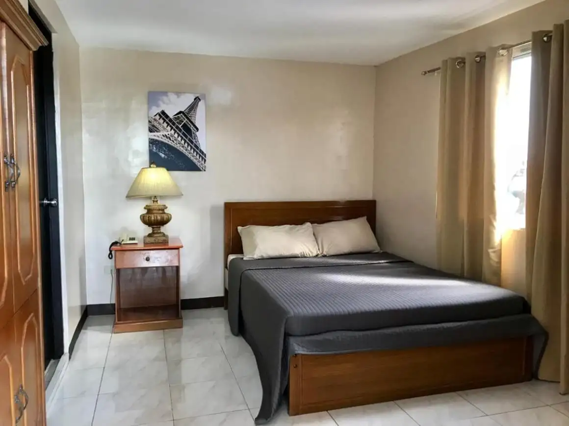 Dauphin House Resort