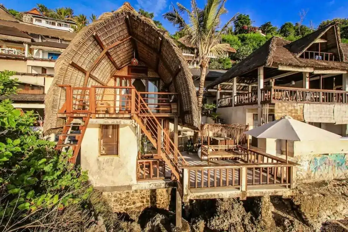 Kubu Bingin ở Uluwatu