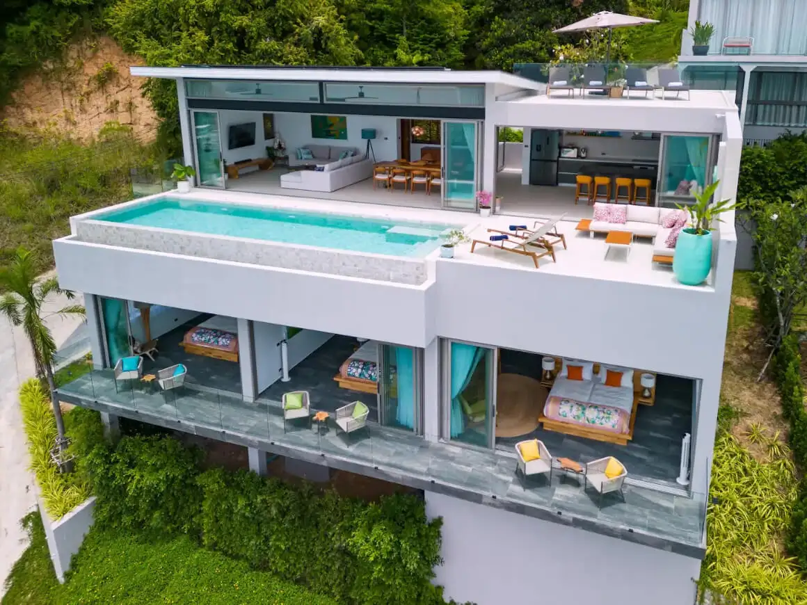 Suite familiale près de la plage de Patong avec vue sur la ville et piscine