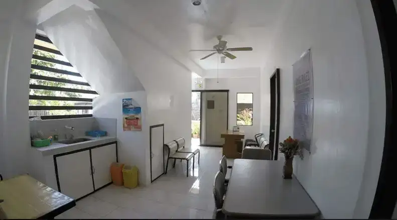 Happy Camper Hostel най-добрите хостели в Корон