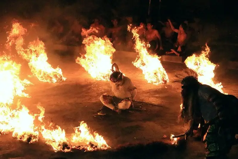 Danse du feu Kecak, Uluwatu