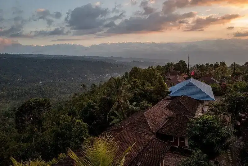 Cascada Kroya, Bali