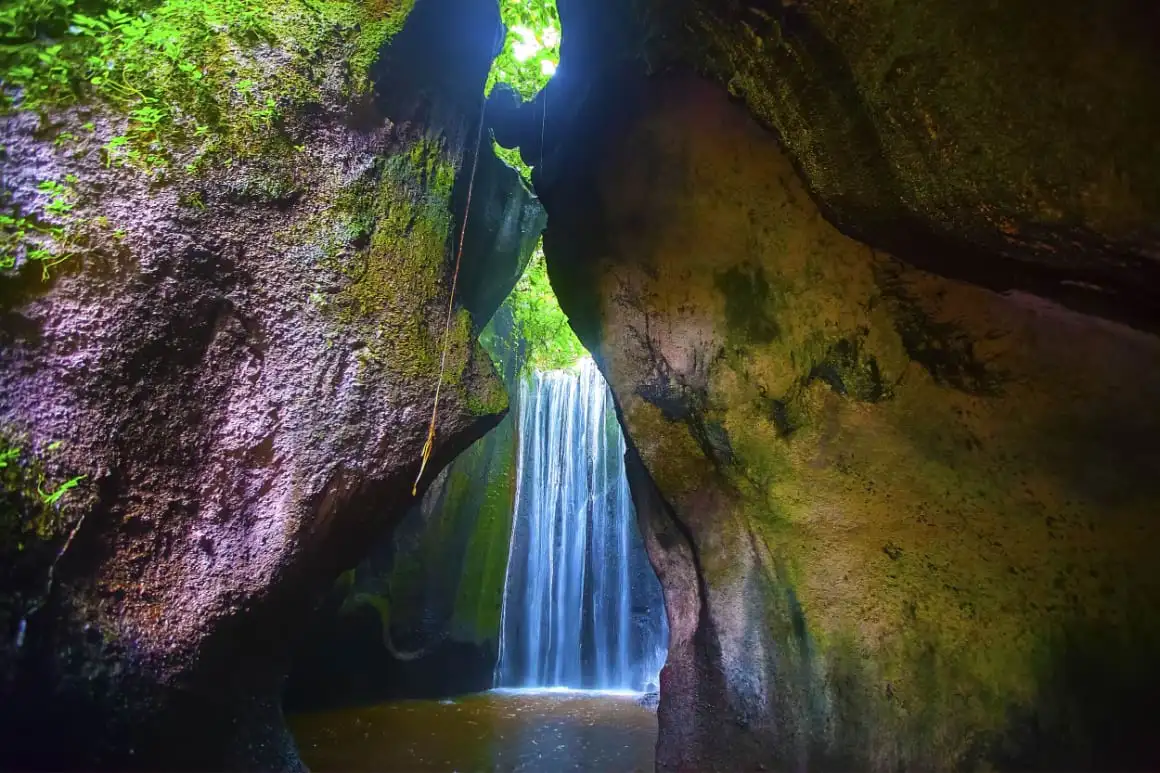 Émerveillez-vous devant la cascade Tukad Cepung