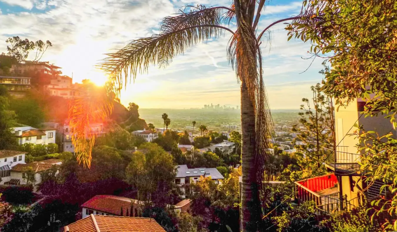 La vue sur West Hollywood à Los Angeles, États-Unis