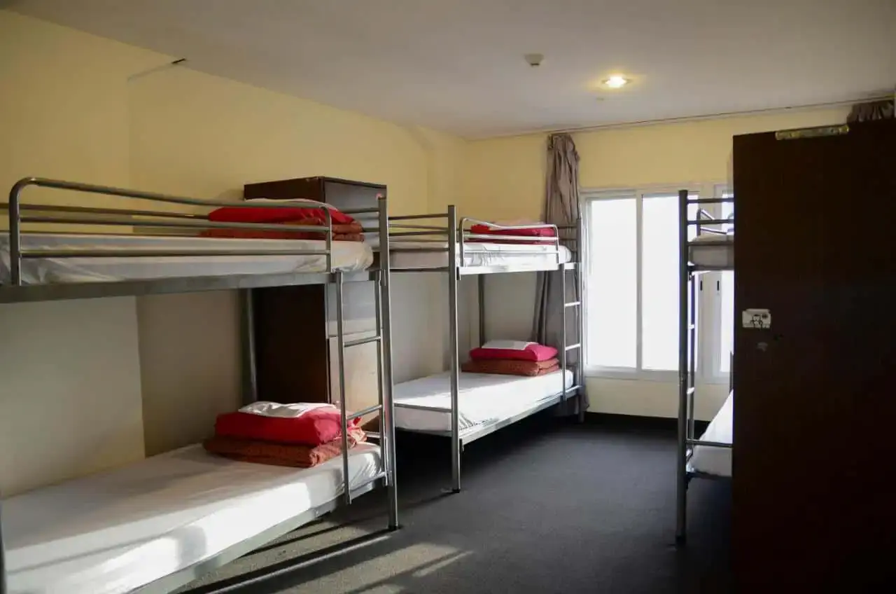 Dormitório com 2 beliches no 790 no George Hostel em Sydney, Austrália