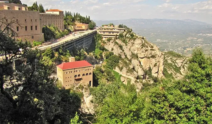 klosterbyggnaderna i Montserrat