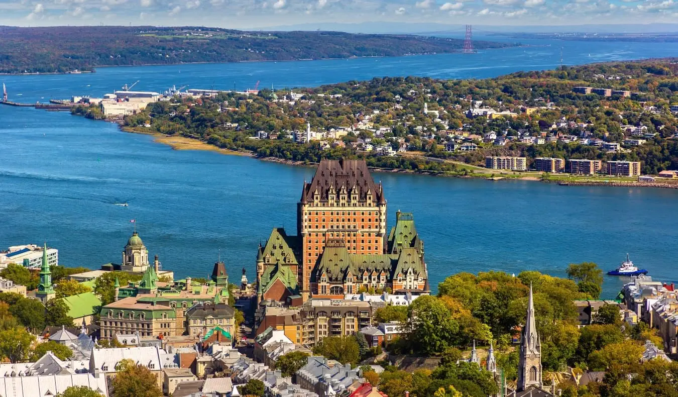 Tempat Menginap di Kota Quebec: Lingkungan Terbaik untuk Kunjungan Anda